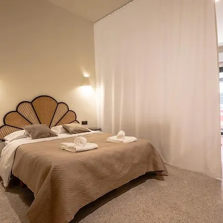 De Lujo Estilo Mediterraneo Apartment